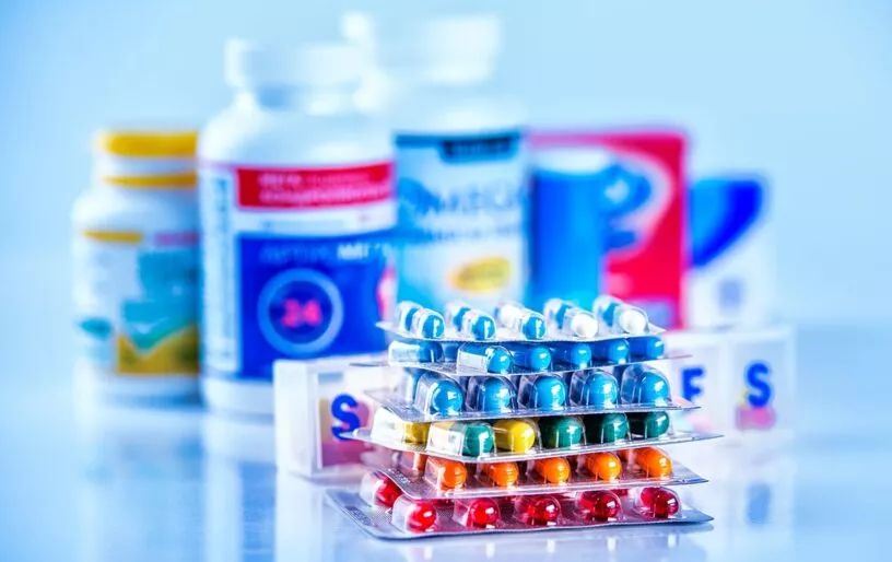 Protezione del marchio nel settore farmaceutico: combinazione di applicazione online e indagini di esperti
